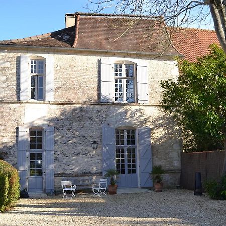 Bed and Breakfast Le Petit Logis Rouillac  Exterior foto